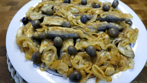 peixe frito ao molho escabeche